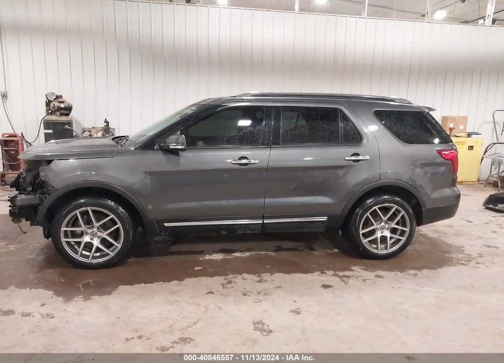 2017 FORD EXPLORER LIMITED VIN: 1FM5K8F81HGE34969