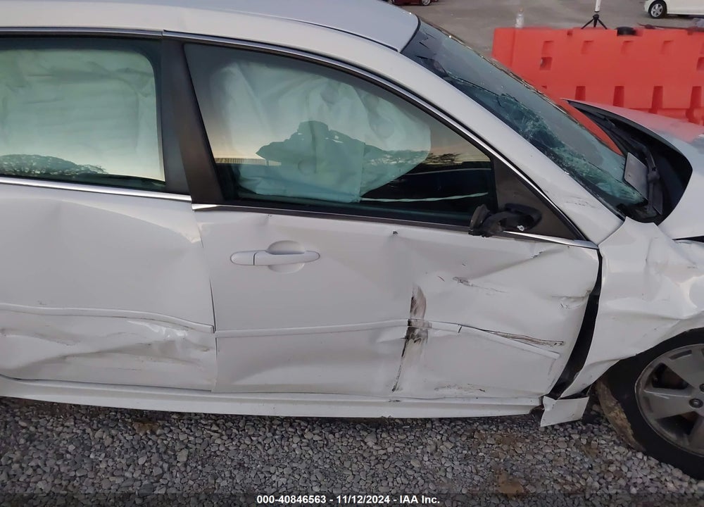 2011 CHEVROLET IMPALA LS VIN: 2G1WF5EK4B1118262