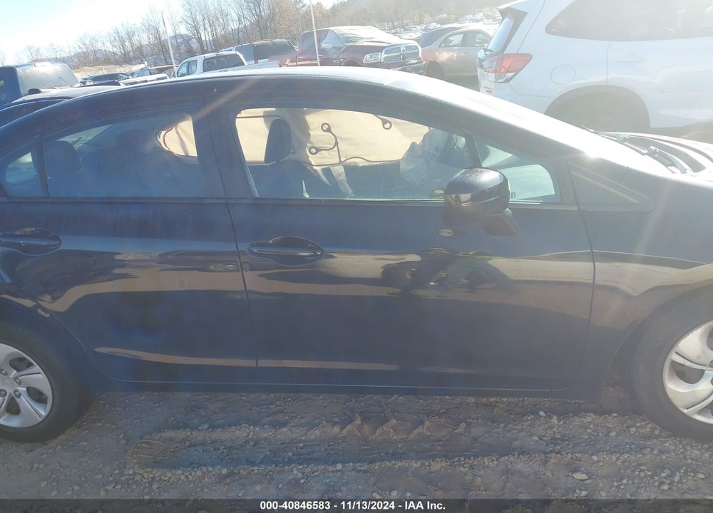 2015 HONDA CIVIC LX VIN: 19XFB2F51FE051333