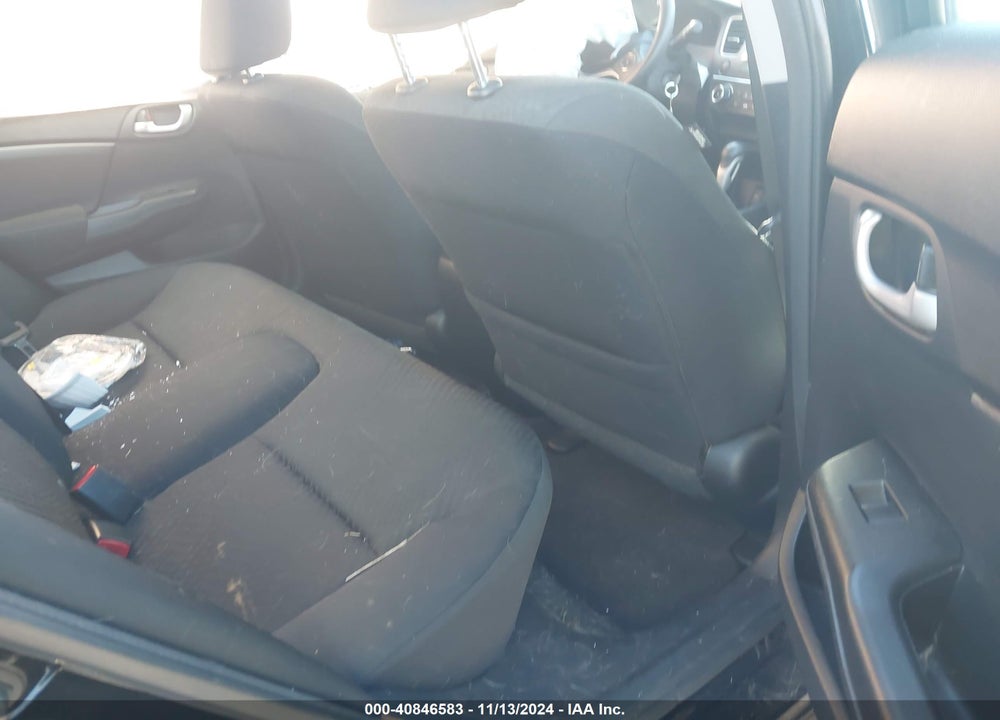 2015 HONDA CIVIC LX VIN: 19XFB2F51FE051333