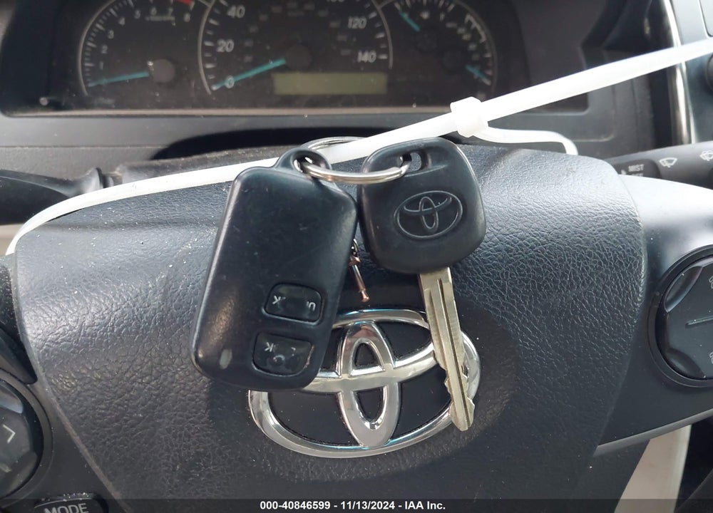 2013 TOYOTA CAMRY L VIN: 4T1BF1FK3DU675261