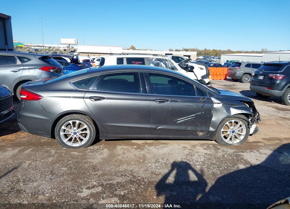 2020 FORD FUSION VIN: 3FA6P0HDXLR147885