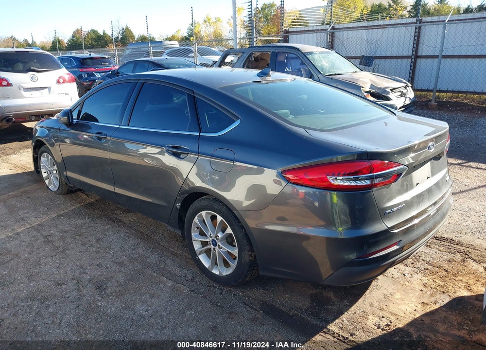 2020 FORD FUSION VIN: 3FA6P0HDXLR147885