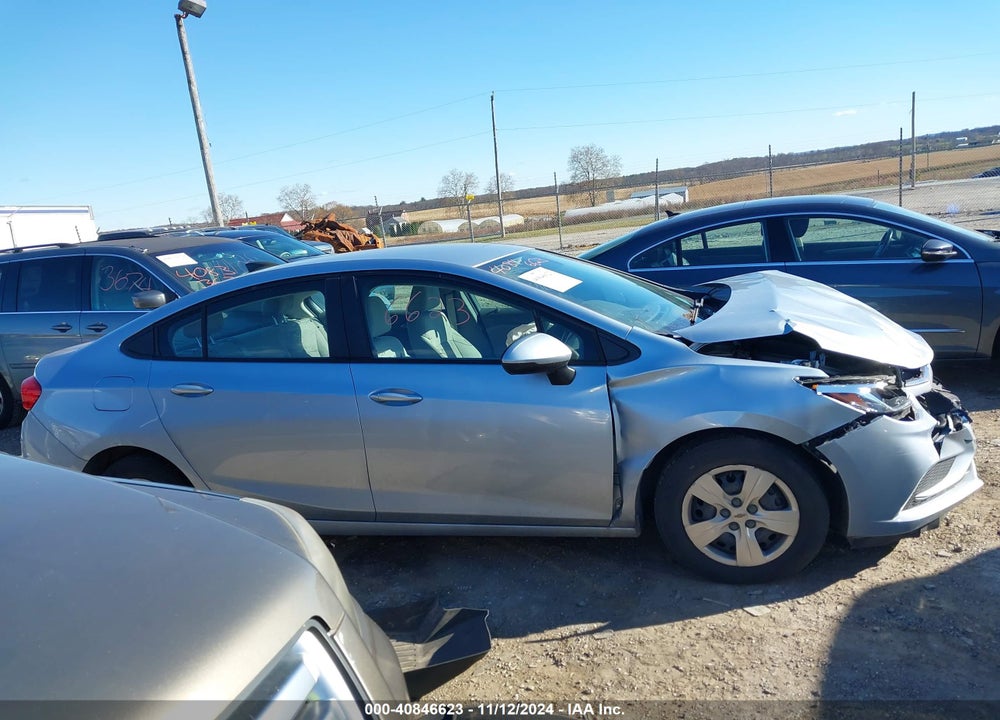 2017 CHEVROLET CRUZE LS AUTO VIN: 1G1BC5SM4H7272043