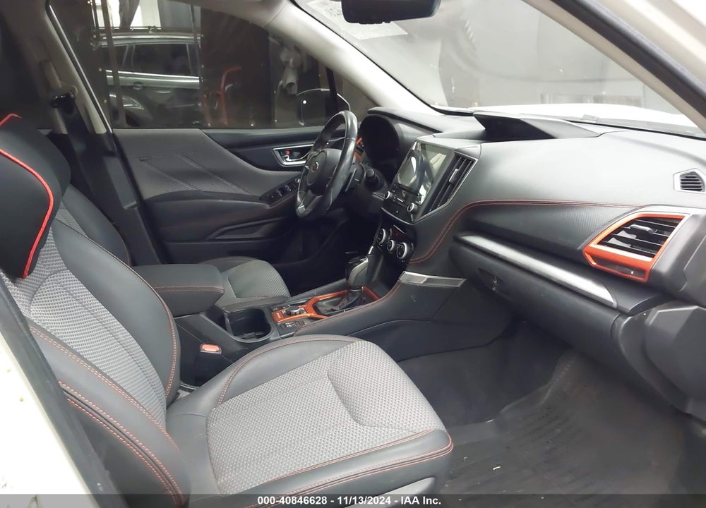 2019 SUBARU FORESTER SPORT VIN: JF2SKAPC0KH546179