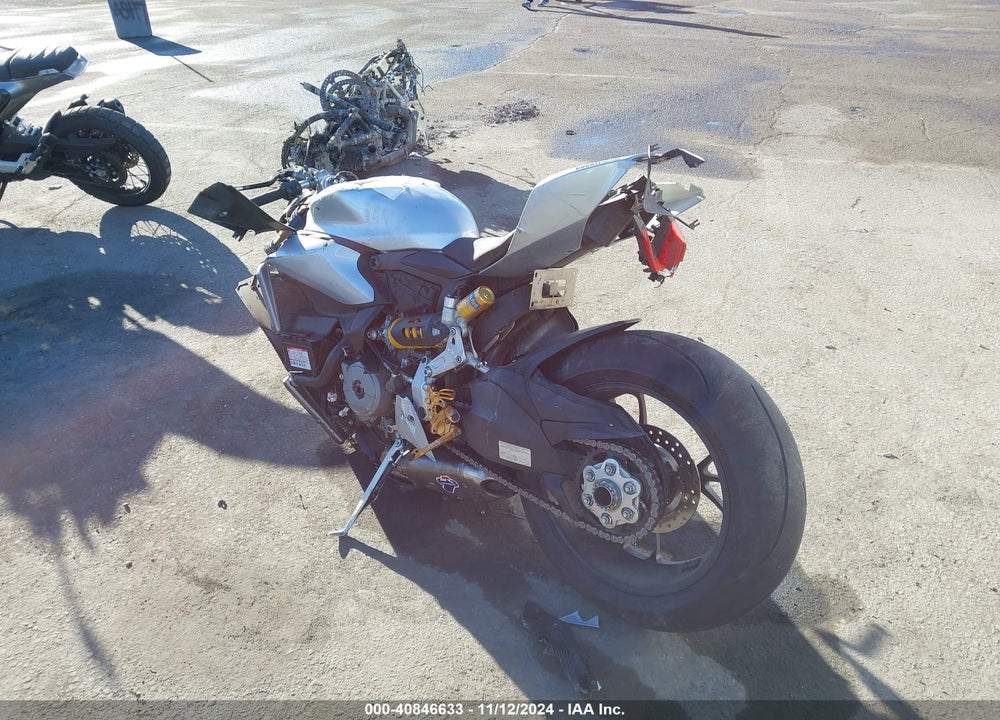 2013 DUCATI SUPERBIKE 1199 PANIGALE/S VIN: ZDM14BPW0DB012212