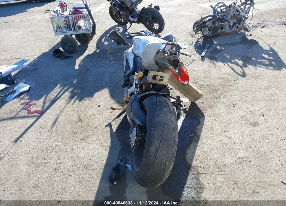 2013 DUCATI SUPERBIKE 1199 PANIGALE/S VIN: ZDM14BPW0DB012212