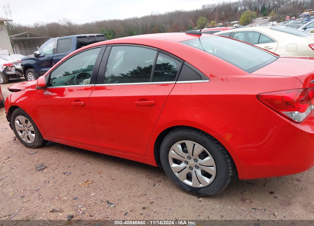 2015 CHEVROLET CRUZE 1LT AUTO VIN: 1G1PC5SB8F7255649