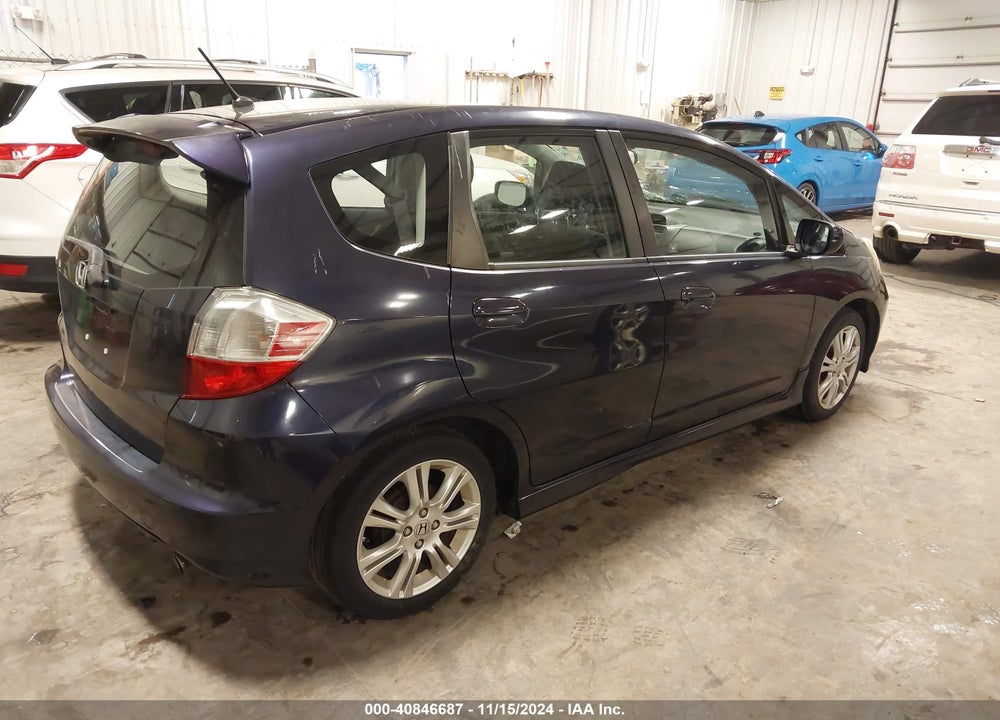 2010 HONDA FIT SPORT VIN: JHMGE8H46AC008494