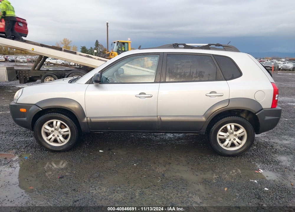 2007 HYUNDAI TUCSON LIMITED/SE VIN: KM8JN72D37U584486