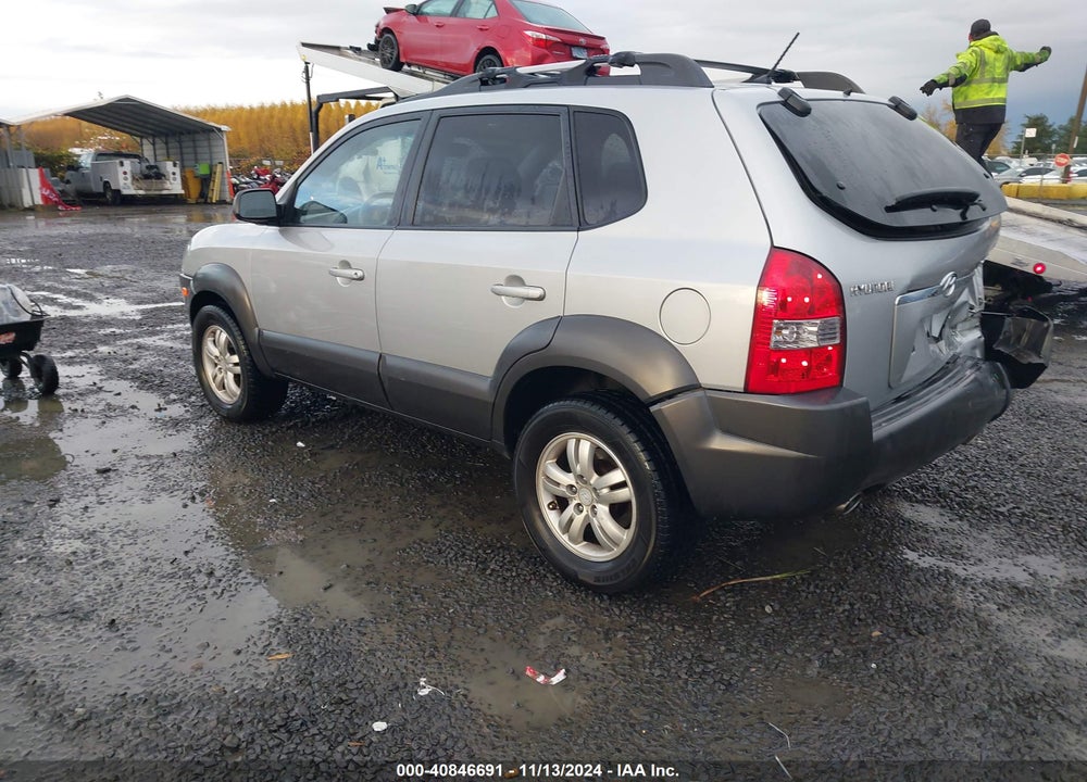 2007 HYUNDAI TUCSON LIMITED/SE VIN: KM8JN72D37U584486