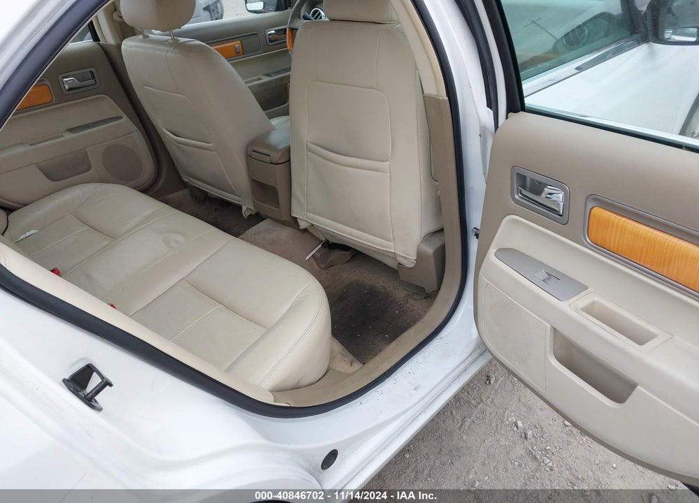 2007 LINCOLN MKZ VIN: 3LNHM28T87R627049