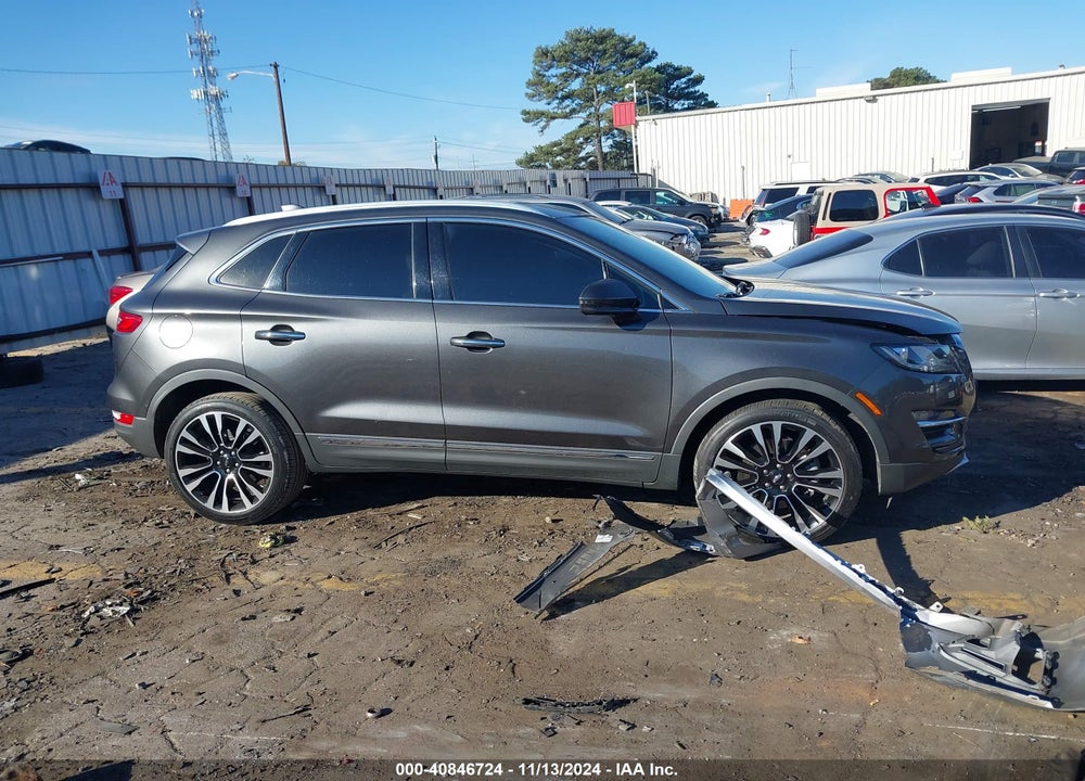 2019 LINCOLN MKC RESERVE VIN: 5LMTJ3DH0KUL07121