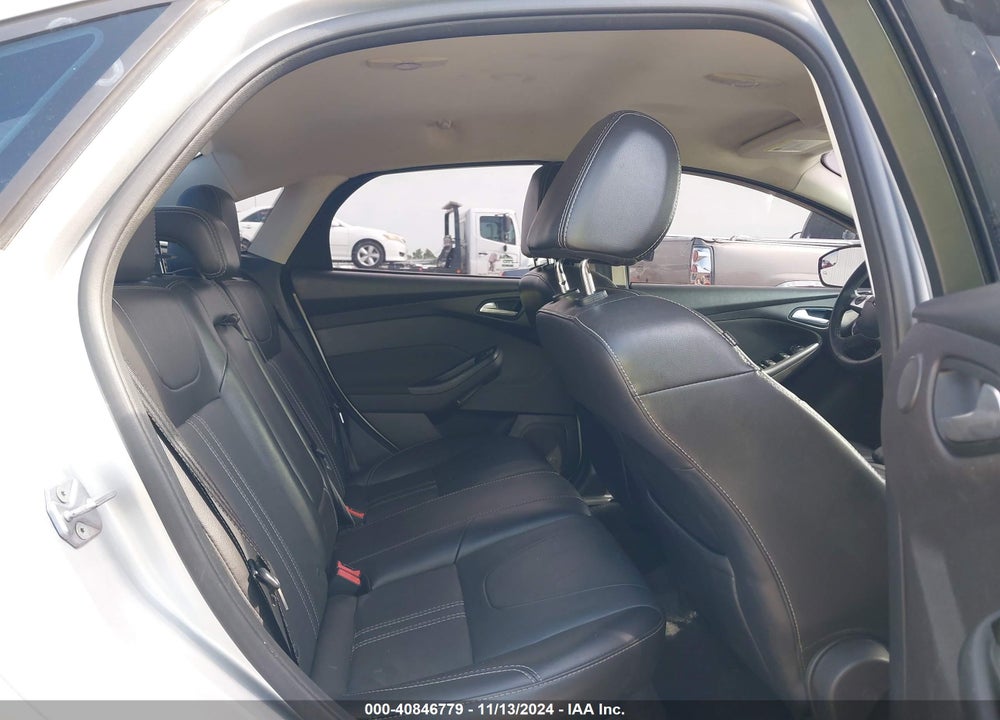 2014 FORD FOCUS TITANIUM VIN: 1FADP3J29EL240514