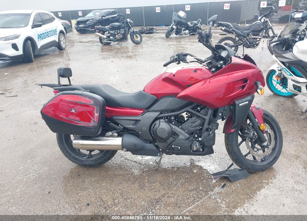 2014 HONDA CTX700 D VIN: JH2RC694XEK000114