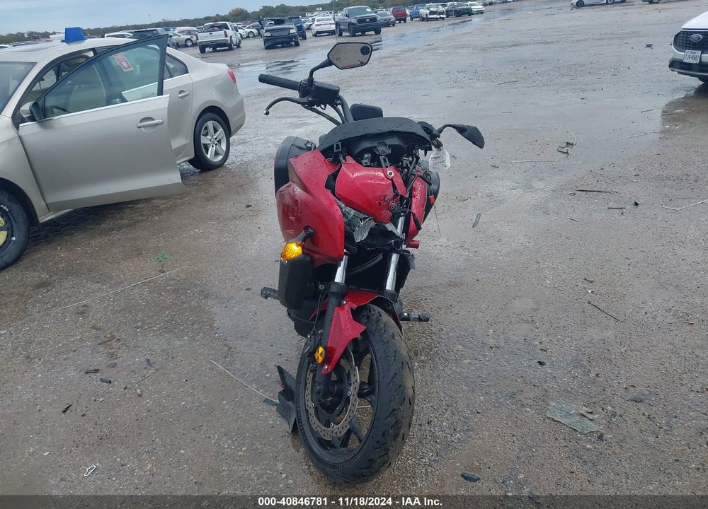 2014 HONDA CTX700 D VIN: JH2RC694XEK000114