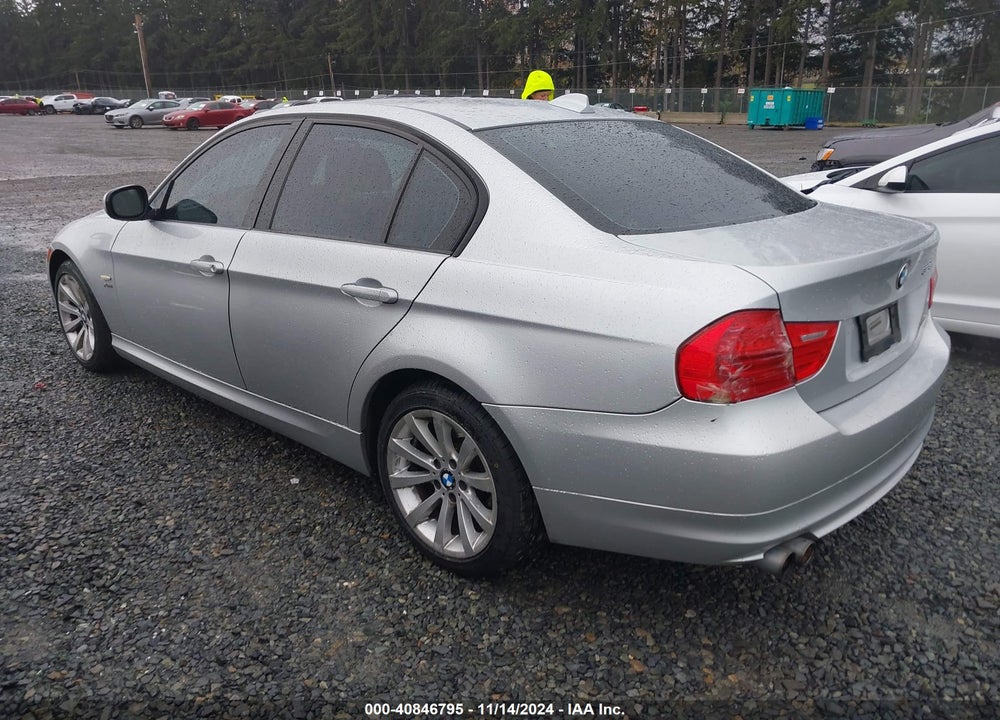 2011 BMW 328I XDRIVE VIN: WBAPK5G52BNN80393