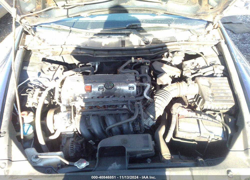 2010 HONDA ACCORD 2.4 LX VIN: 1HGCP2F35AA082522