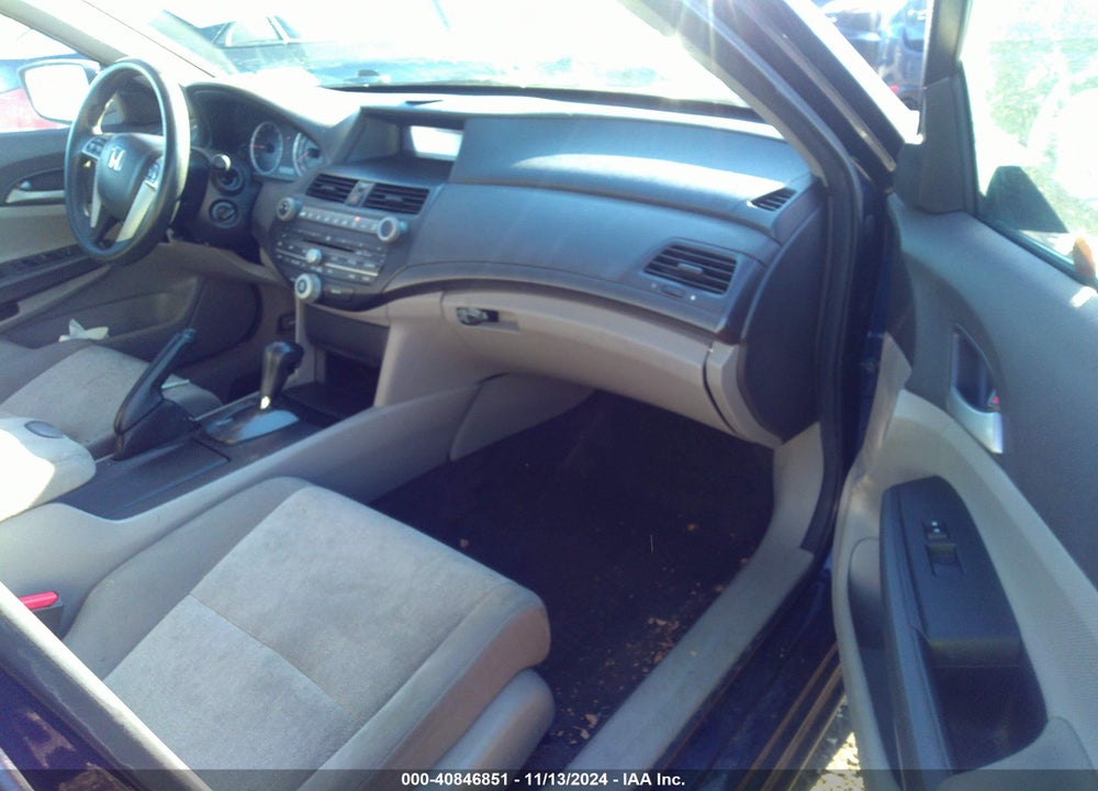 2010 HONDA ACCORD 2.4 LX VIN: 1HGCP2F35AA082522