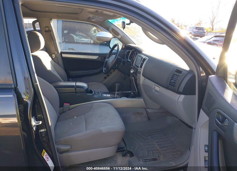 2006 TOYOTA 4RUNNER SR5 V6 VIN: JTEBU14R268068298