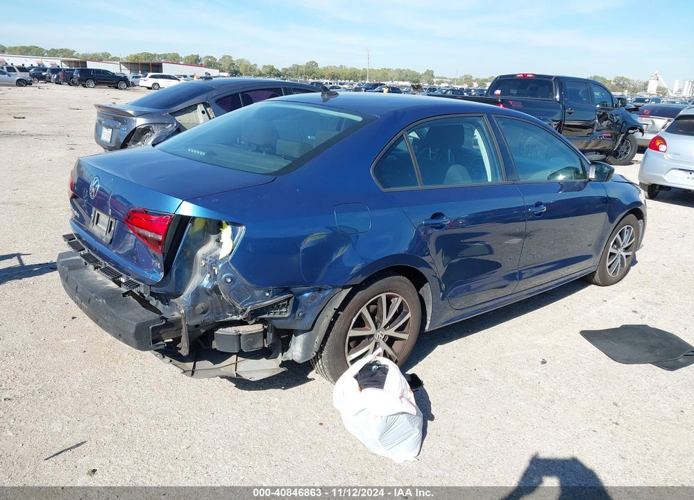 2016 VOLKSWAGEN JETTA 1.4T SE VIN: 3VWD67AJ5GM357873