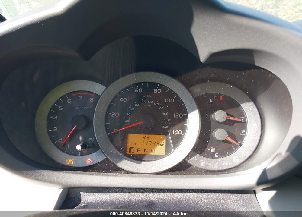 2011 TOYOTA RAV4 VIN: 2T3BF4DV8BW111480