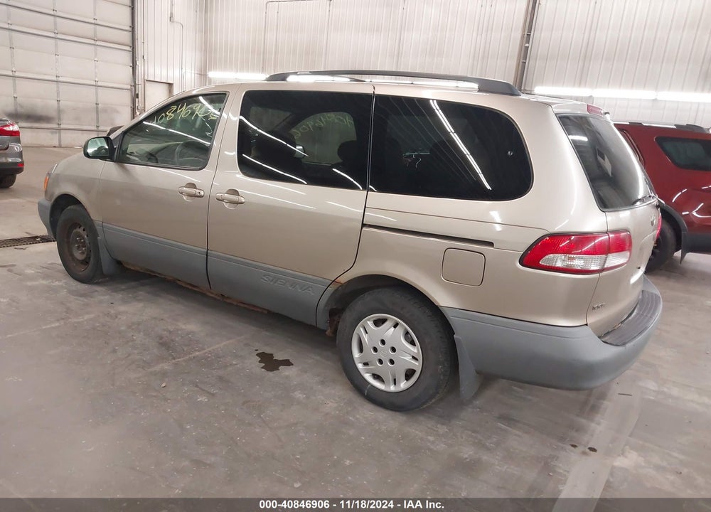 2002 TOYOTA SIENNA LE VIN: 4T3ZF13C22U429947