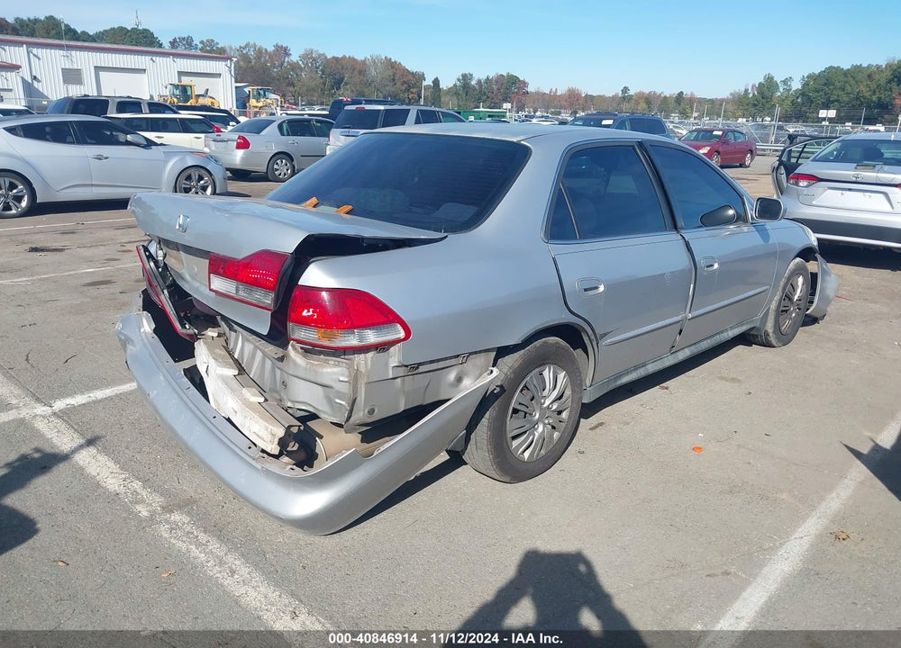 2002 HONDA ACCORD 3.0 LX VIN: 1HGCG16462A030465