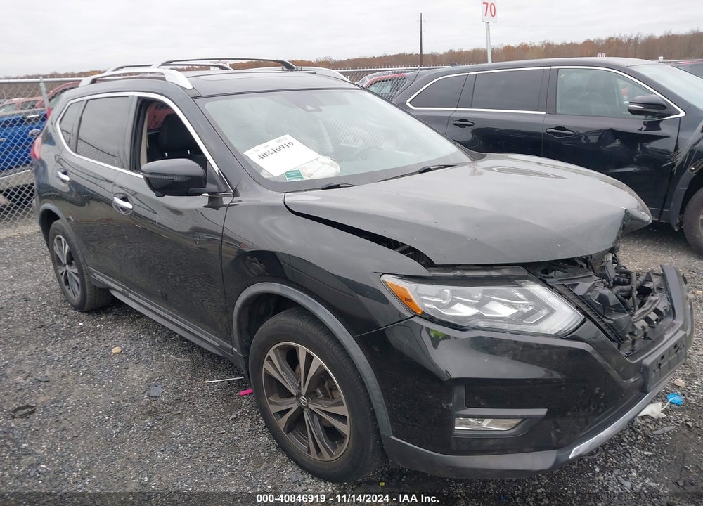2018 NISSAN ROGUE SL VIN: JN8AT2MV9JW309613