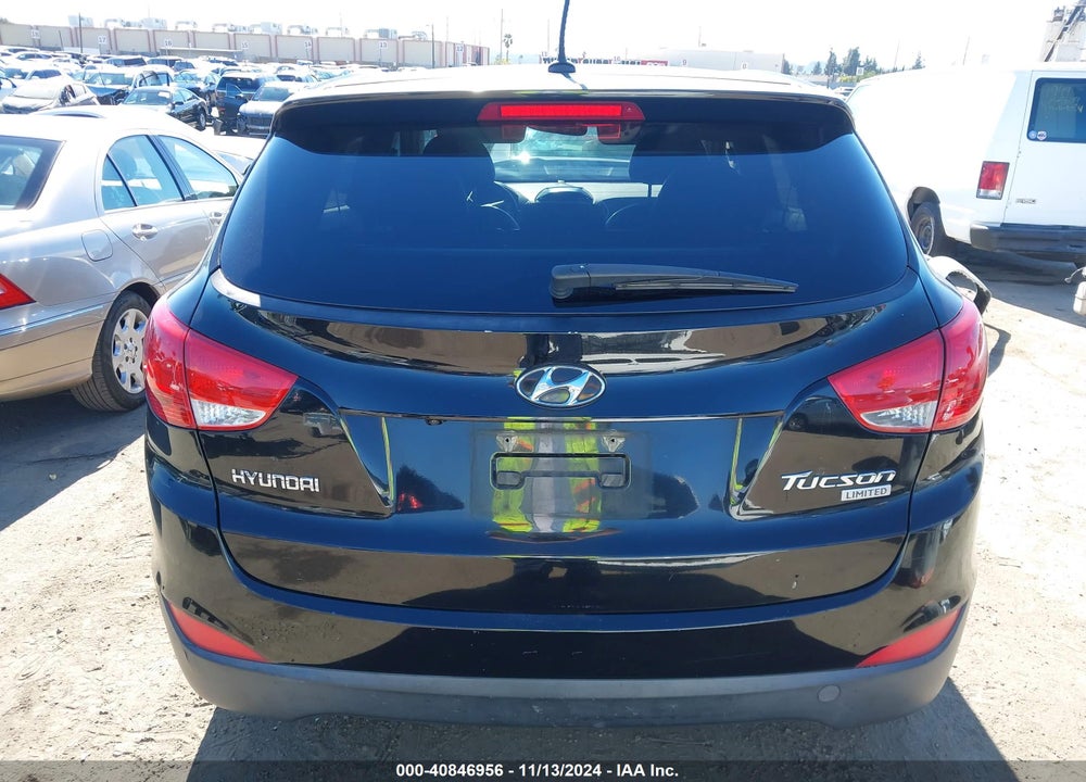2012 HYUNDAI TUCSON LIMITED VIN: KM8JU3AC1CU497894