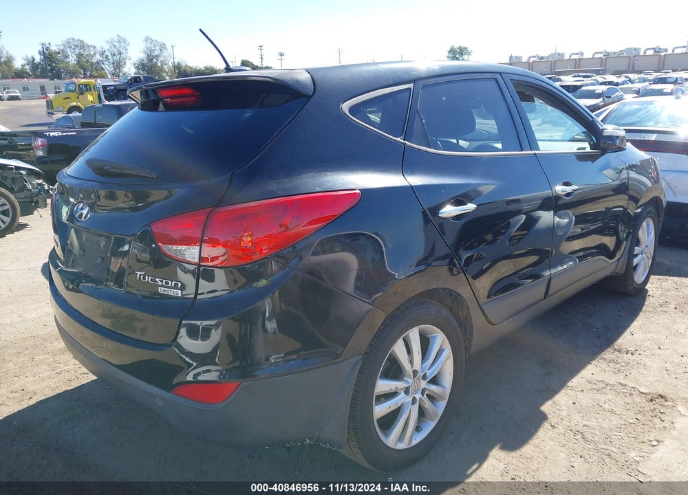 2012 HYUNDAI TUCSON LIMITED VIN: KM8JU3AC1CU497894