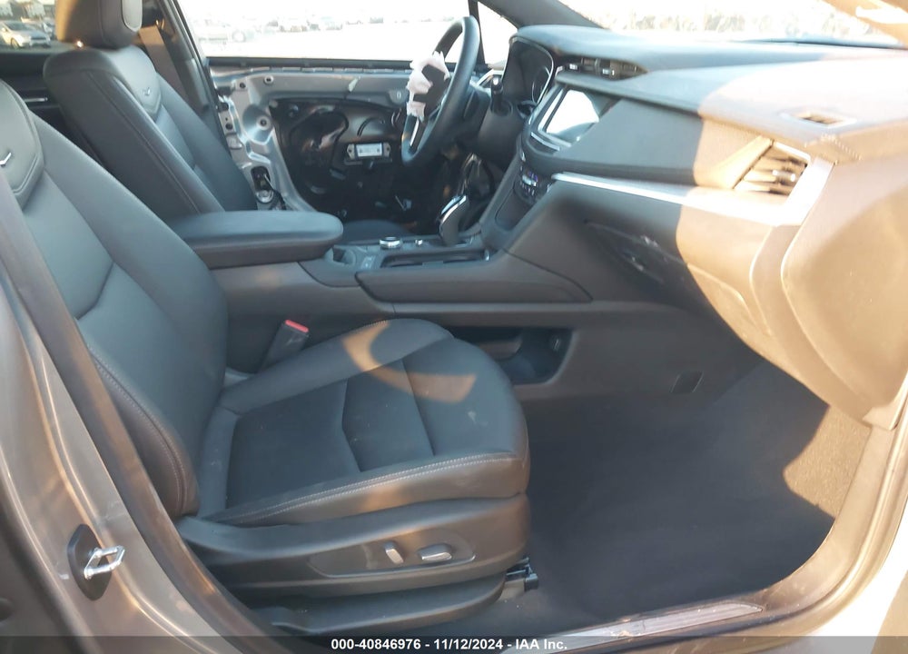 2024 CADILLAC XT5 FWD LUXURY VIN: 1GYKNAR44RZ716750