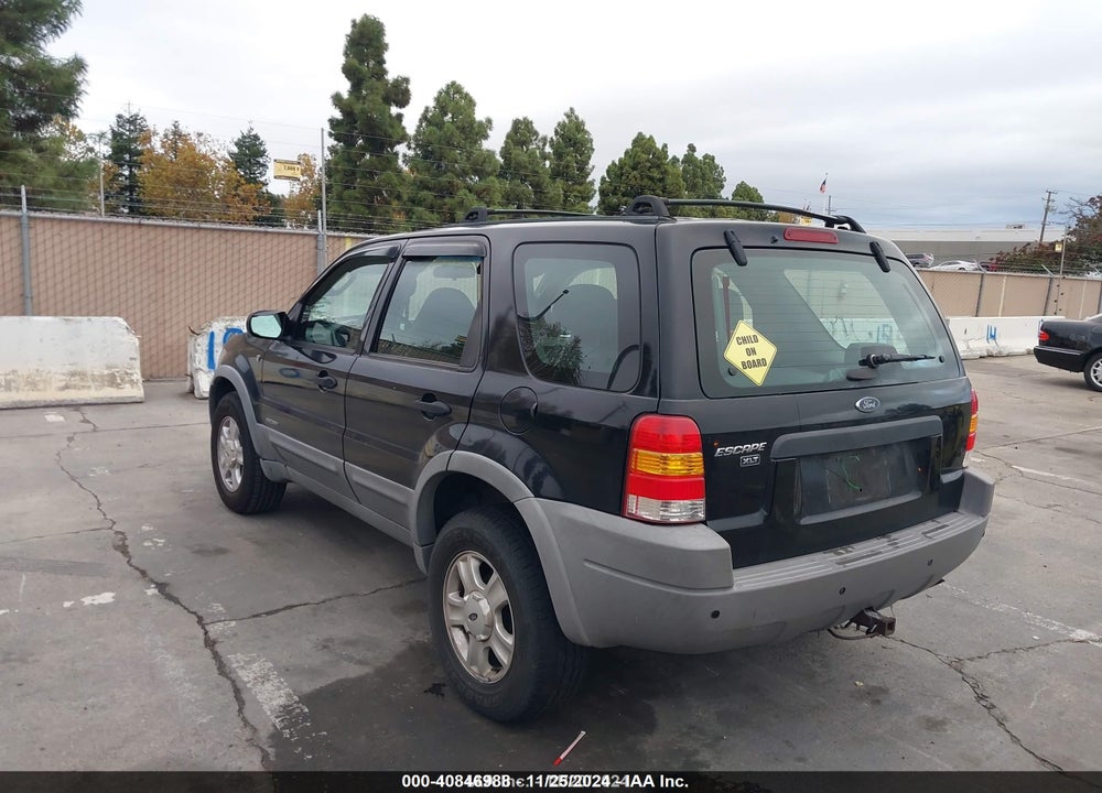 2001 FORD ESCAPE XLT VIN: 1FMYU04121KF79245