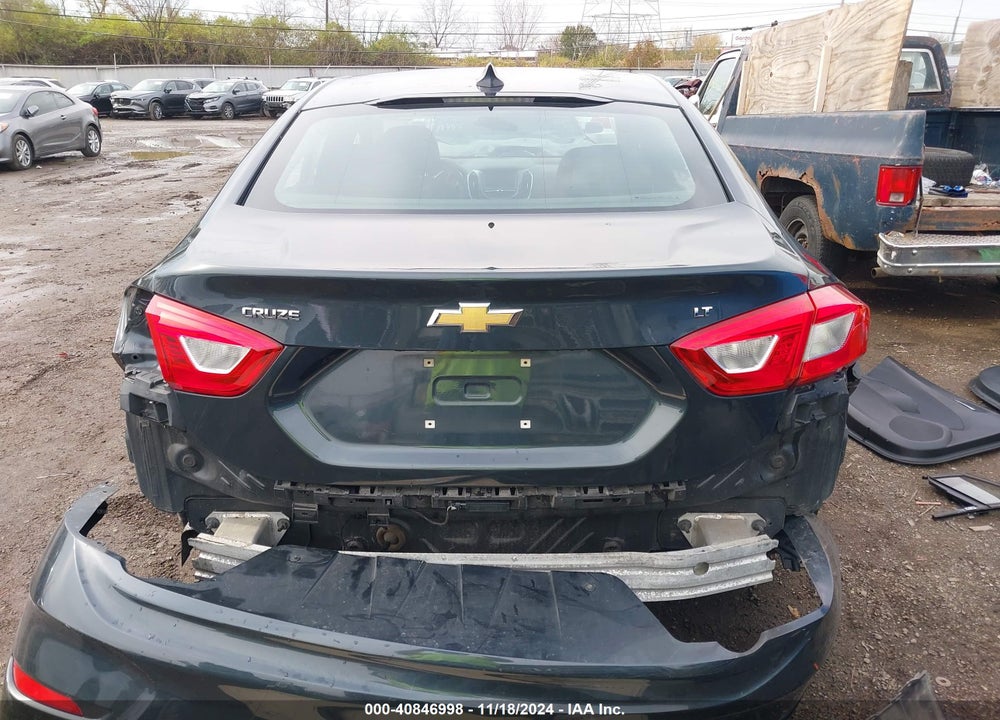 2017 CHEVROLET CRUZE LT AUTO VIN: 1G1BE5SM3H7202110