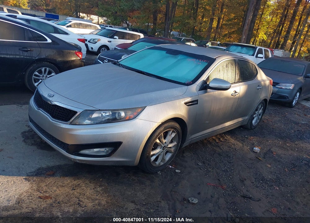 2011 KIA OPTIMA EX VIN: KNAGN4A73B5045925