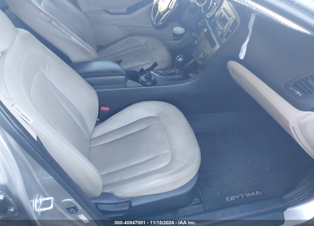 2011 KIA OPTIMA EX VIN: KNAGN4A73B5045925