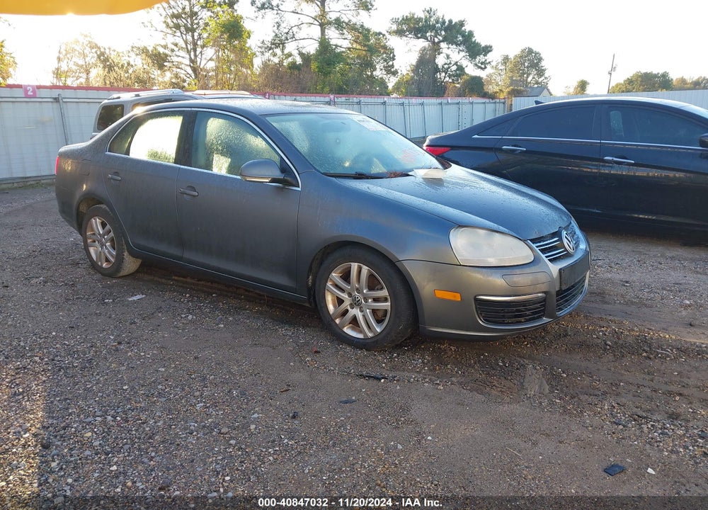 2010 VOLKSWAGEN JETTA TDI VIN: 3VWAL7AJ4AM016323