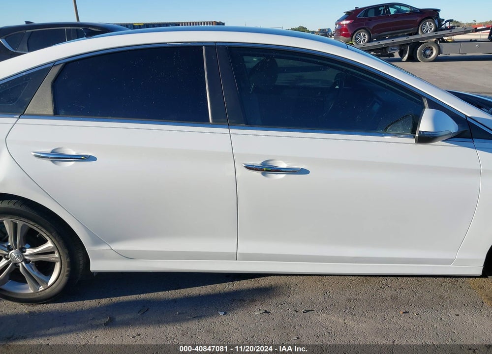 2019 HYUNDAI SONATA SEL VIN: 5NPE34AF4KH770196