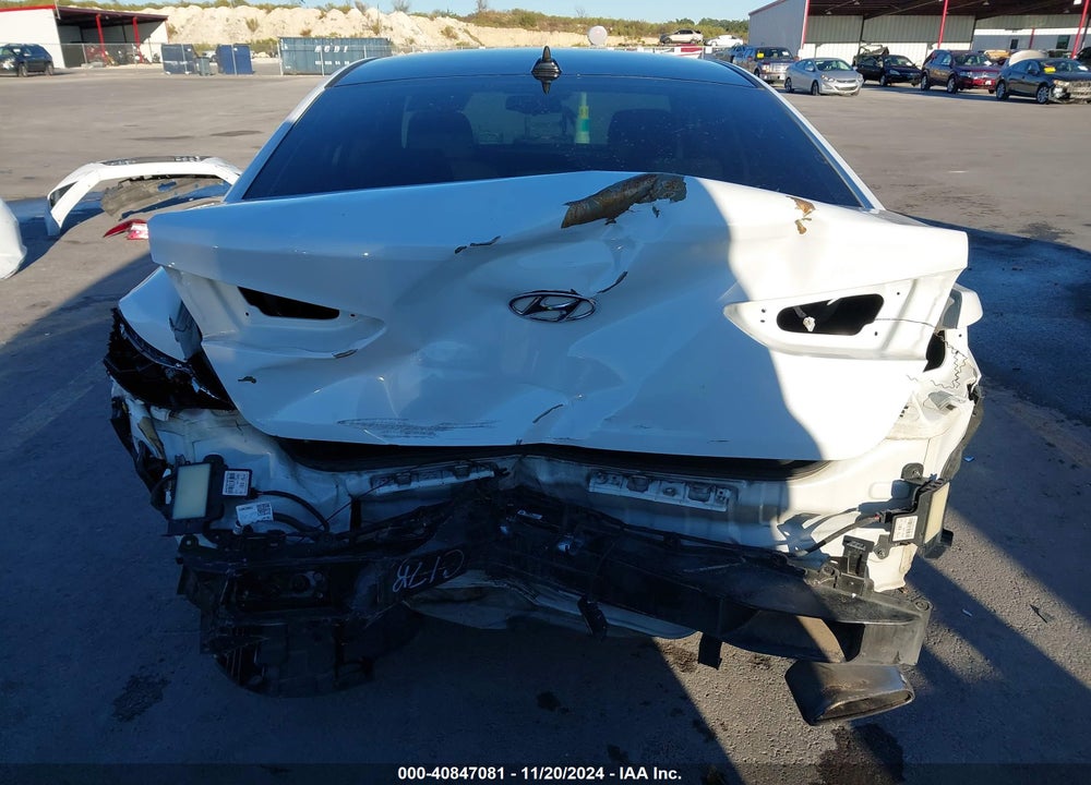 2019 HYUNDAI SONATA SEL VIN: 5NPE34AF4KH770196