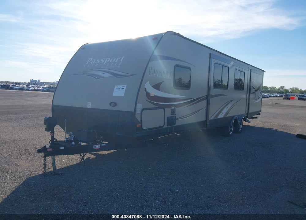2016 KEYSTONE 3220BHE VIN: 4YDT32225GT413018