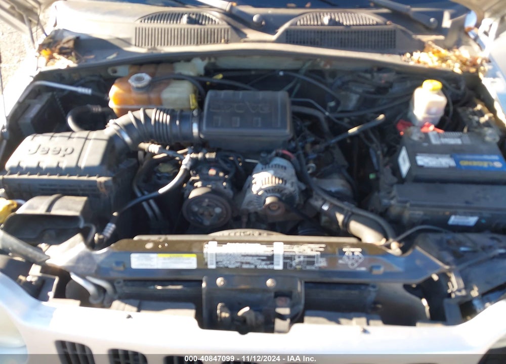2002 JEEP LIBERTY LIMITED EDITION VIN: 1J4GL58KX2W222368