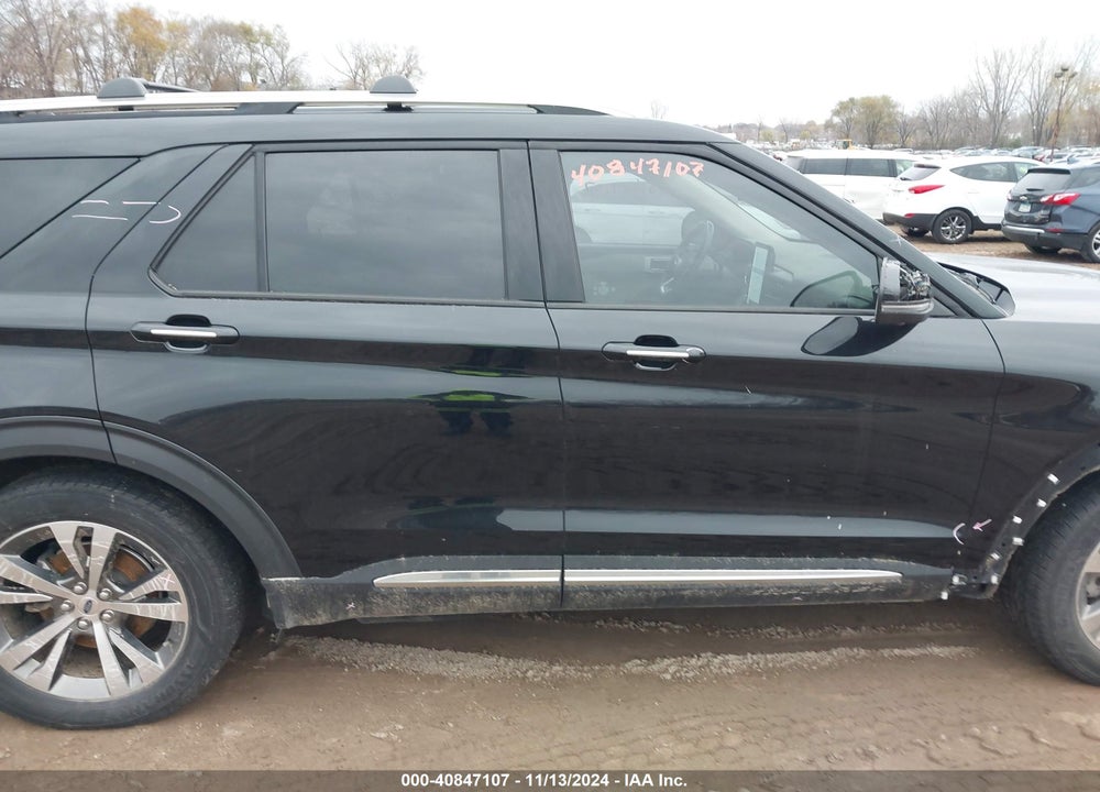 2020 FORD EXPLORER PLATINUM VIN: 1FM5K8HC4LGA01494