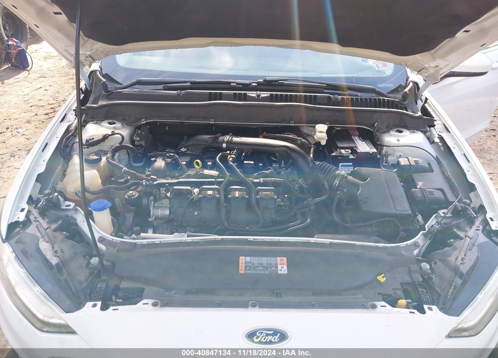 2019 FORD FUSION SE VIN: 3FA6P0T97KR254233