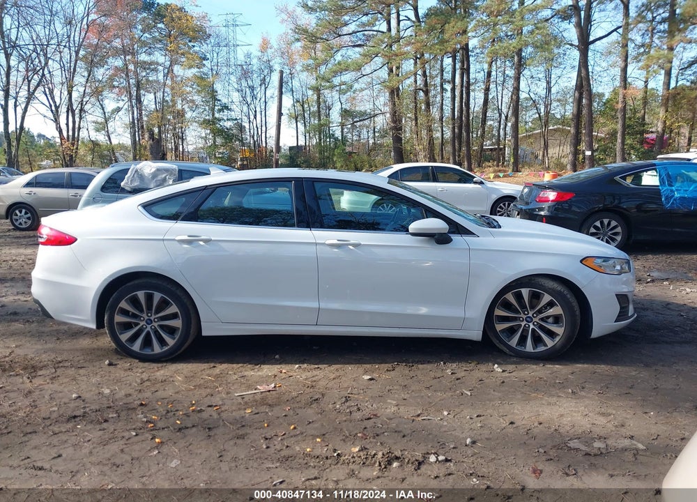 2019 FORD FUSION SE VIN: 3FA6P0T97KR254233