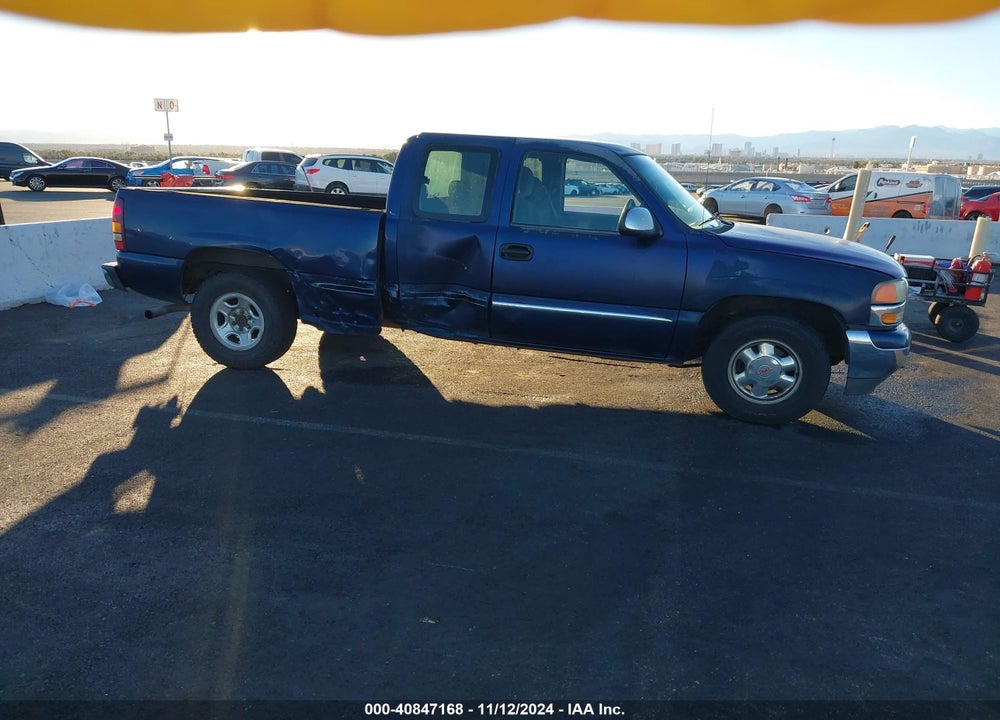 2002 GMC SIERRA 1500 SLE VIN: 2GTEC19T821366795