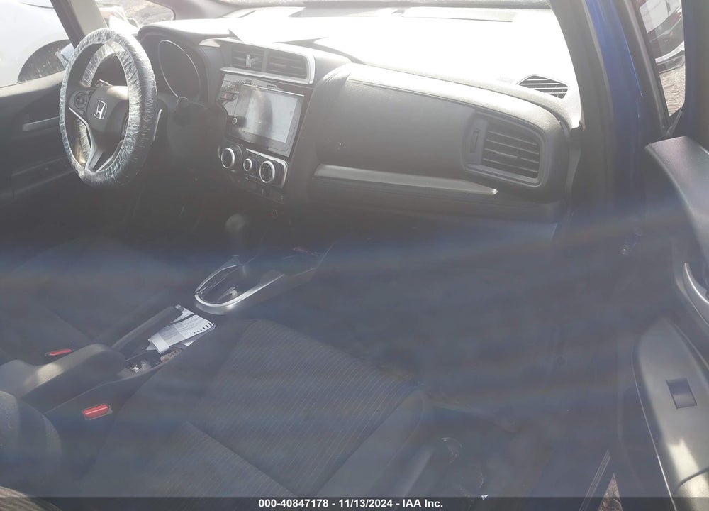 2018 HONDA FIT EX VIN: 3HGGK5H85JM721124