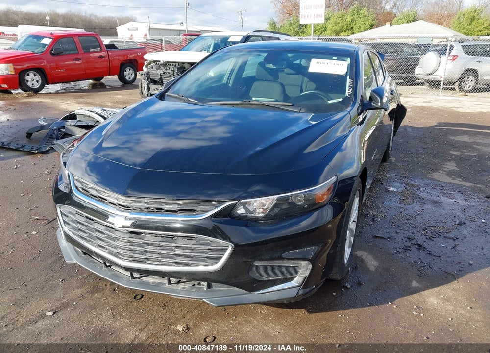 2018 CHEVROLET MALIBU LT VIN: 1G1ZD5ST3JF215203