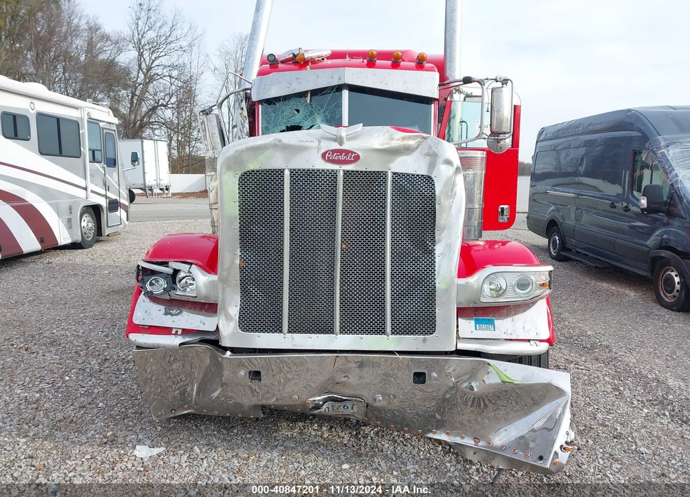 2019 PETERBILT 389 VIN: 1XPXD49X2KD629117