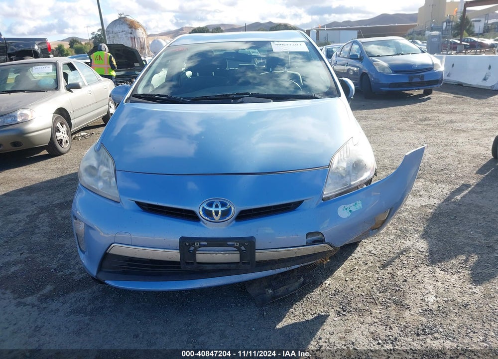 2013 TOYOTA PRIUS PLUG-IN VIN: JTDKN3DP8D3041693