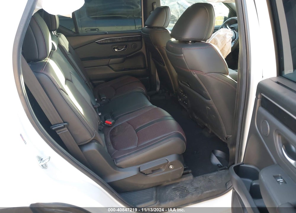 2025 HONDA PILOT BLACK EDITION VIN: 5FNYG1H99SB052805